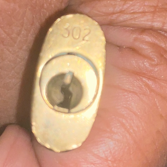 Louis Vuitton Lock (no key) on 22in Gold Plated Chain - Picture 5 of 5